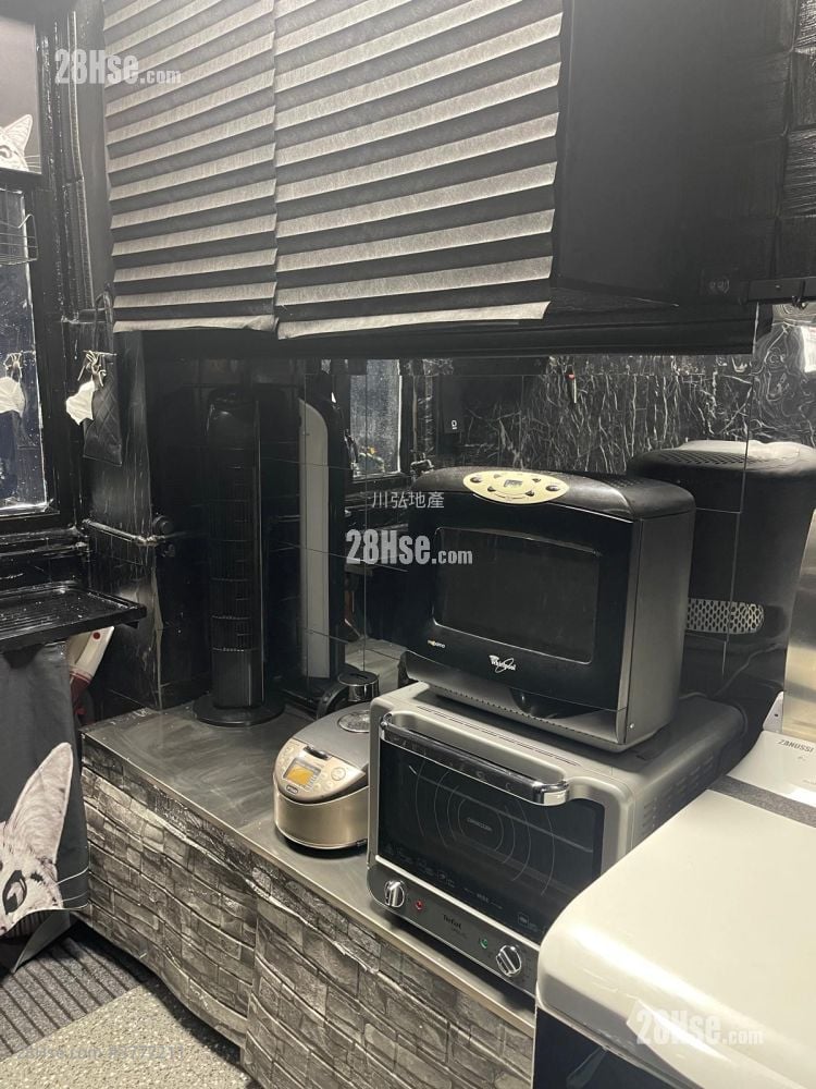 福群大厦 售盘 2 房 , 1 浴室 290 平方尺