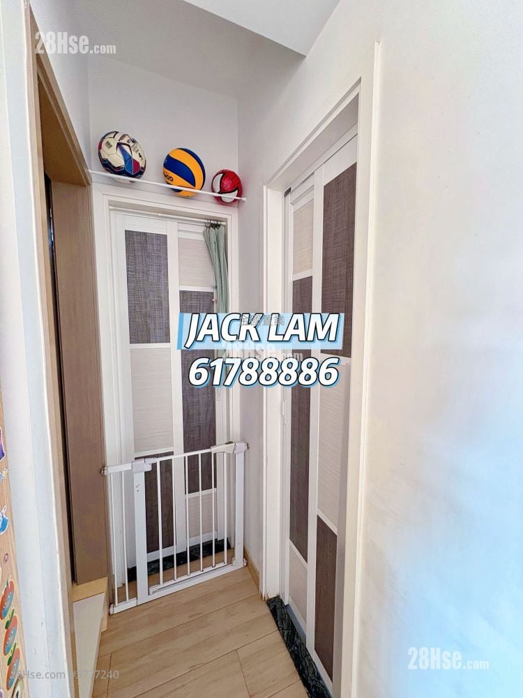 Wing Shing Building Sell 2 Bedrooms , 1 Bathroom 380 ft²