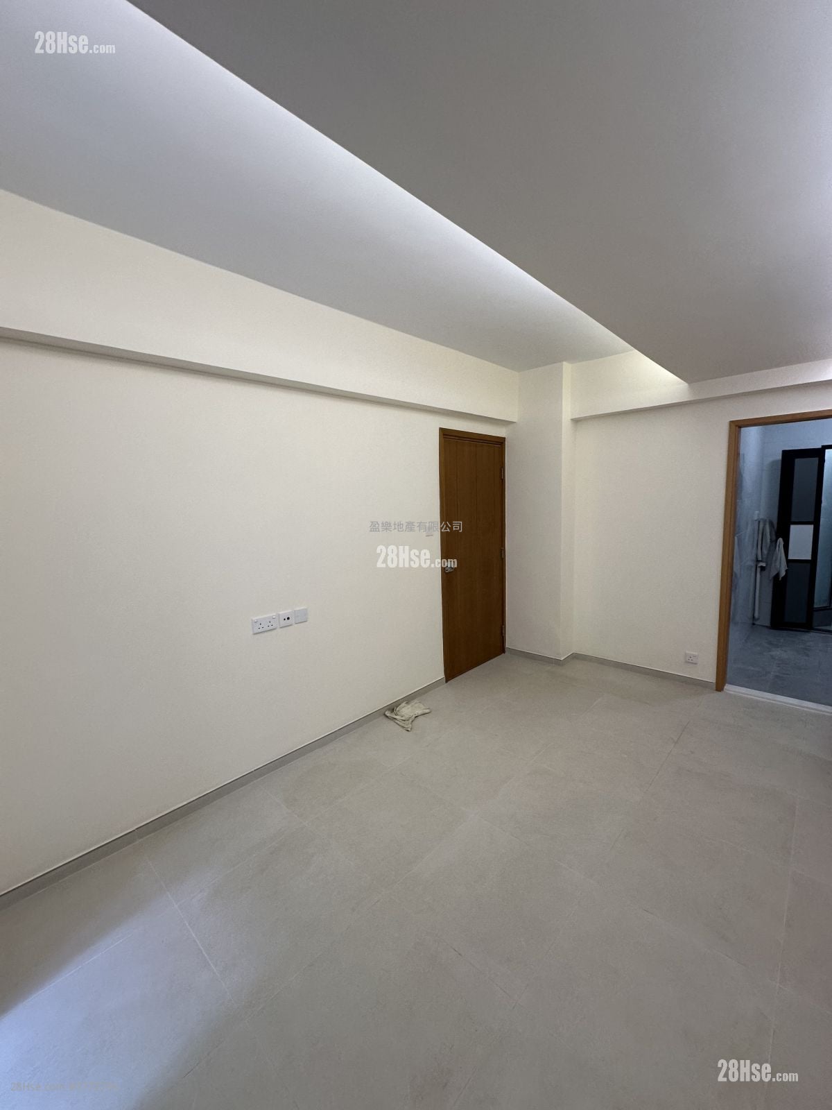 Pak Hoo Mansion Rental 2 Bedrooms , 1 Bathroom 389 ft²