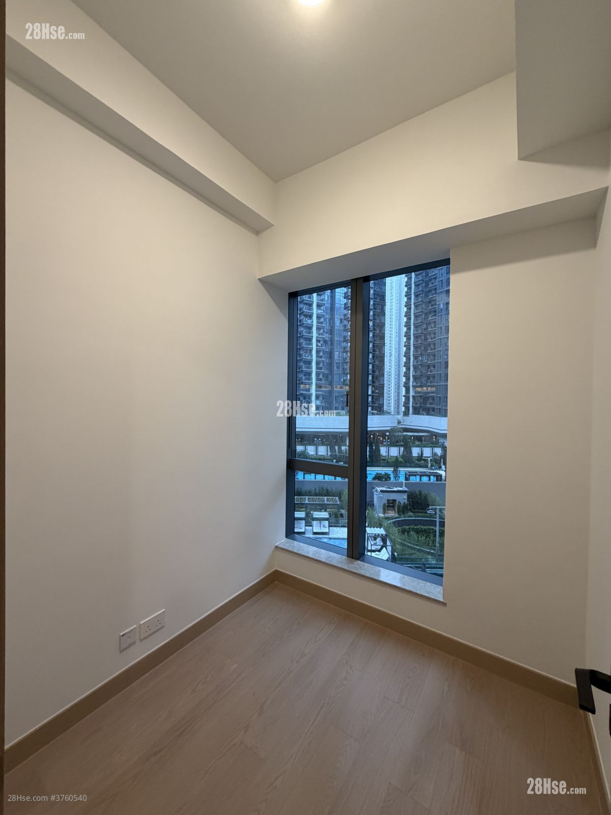 Park Seasons Sell 2 Bedrooms , 1 Bathroom 436 ft²