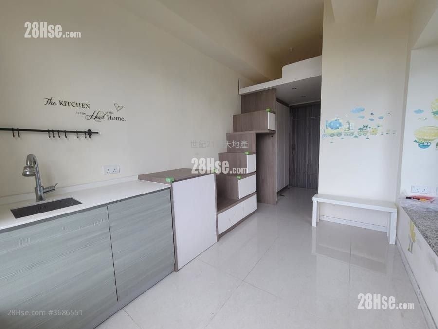 Mont Vert Sell Studio , 1 Bathroom 196 ft²