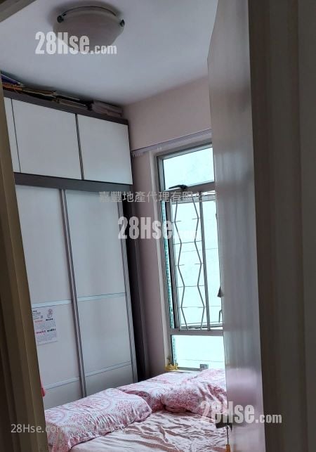 City One Shatin Sell 2 Bedrooms , 1 Bathroom 327 ft²