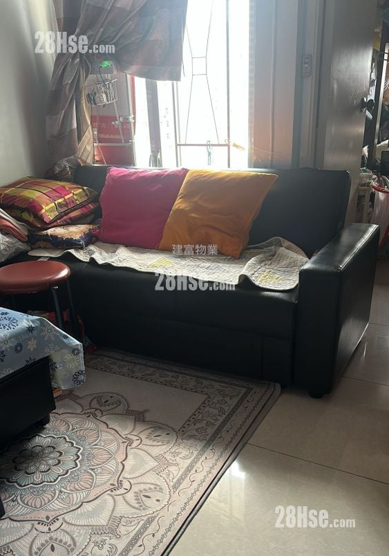 朗屏邨 售盘 2 房 , 1 浴室 381 平方尺