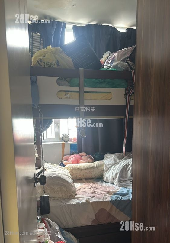 朗屏邨 售盘 2 房 , 1 浴室 381 平方尺