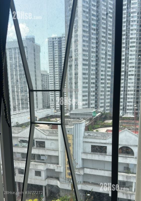 朗屏邨 售盘 2 房 , 1 浴室 381 平方尺