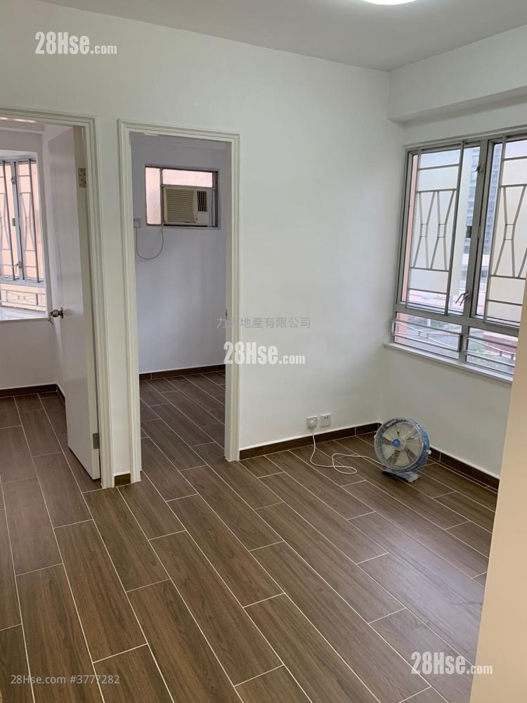 全辉中心 售盘 2 房 , 1 浴室 312 平方尺