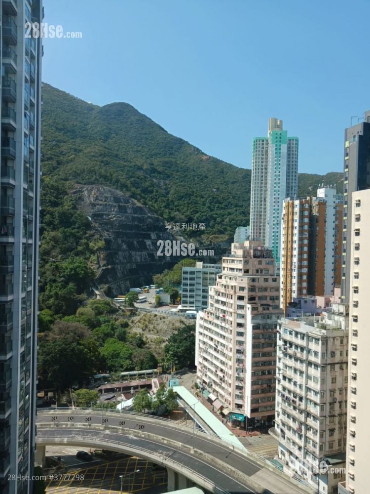 Chuang's Heights Sell 2 Bedrooms , 1 Bathroom 353 ft²