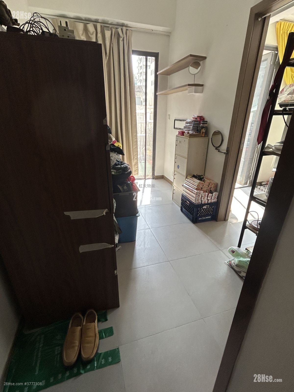 Ava228 Sell 1 Bedroom , 1 Bathroom 201 ft²