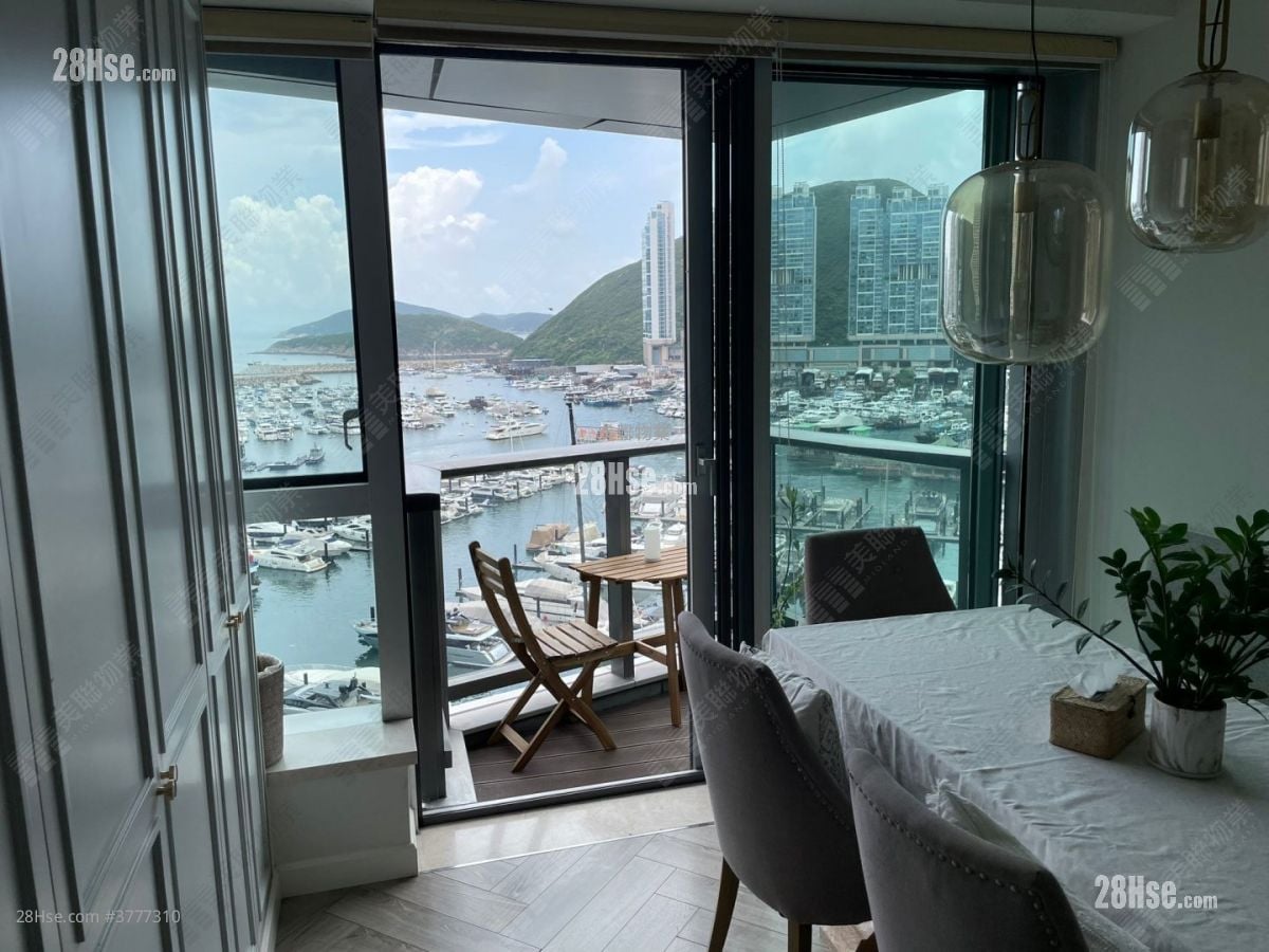 Marinella Sell 2 Bedrooms 915 ft²