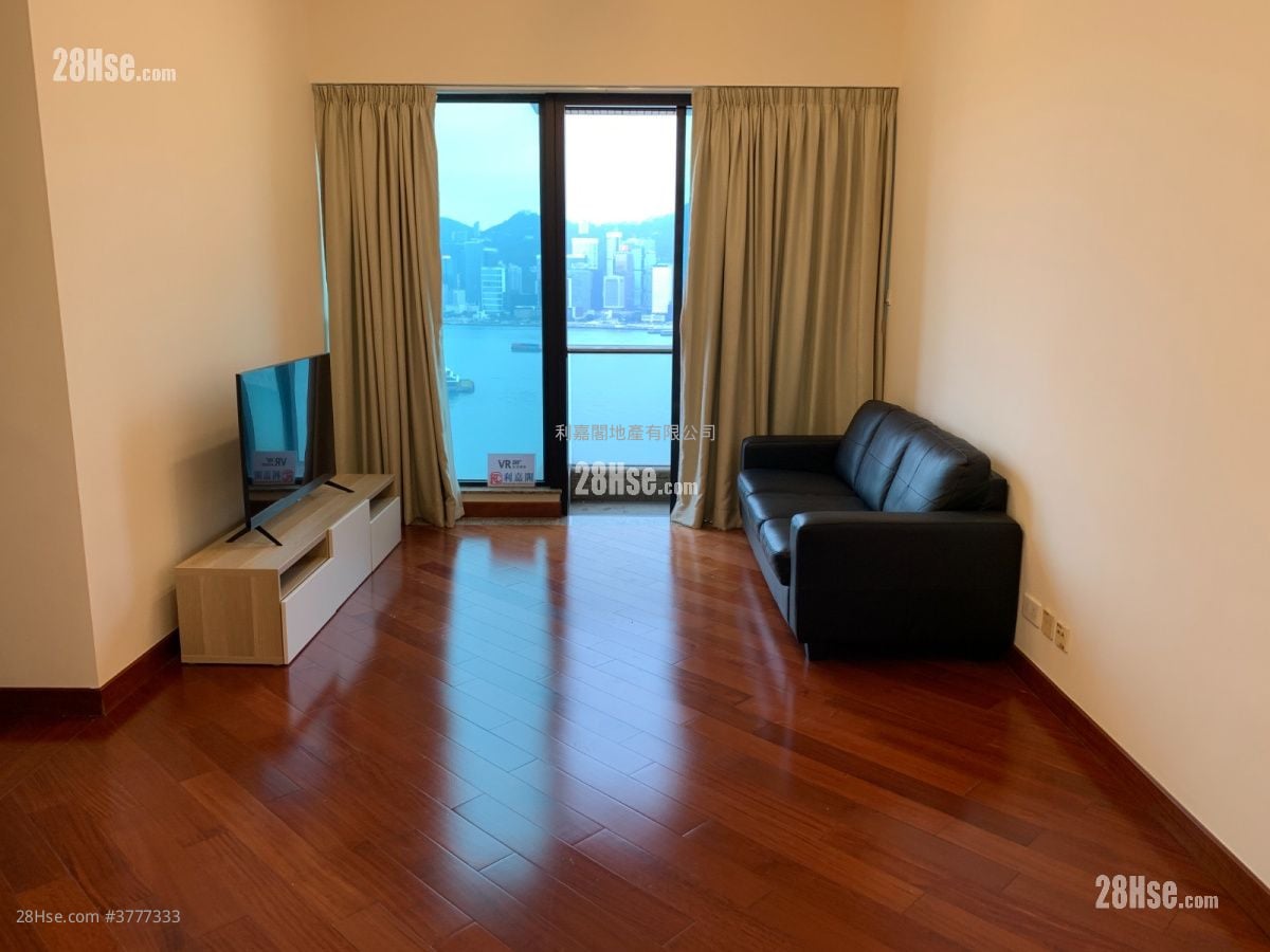 The Arch Sell 3 Bedrooms , 2 Bathrooms 841 ft²