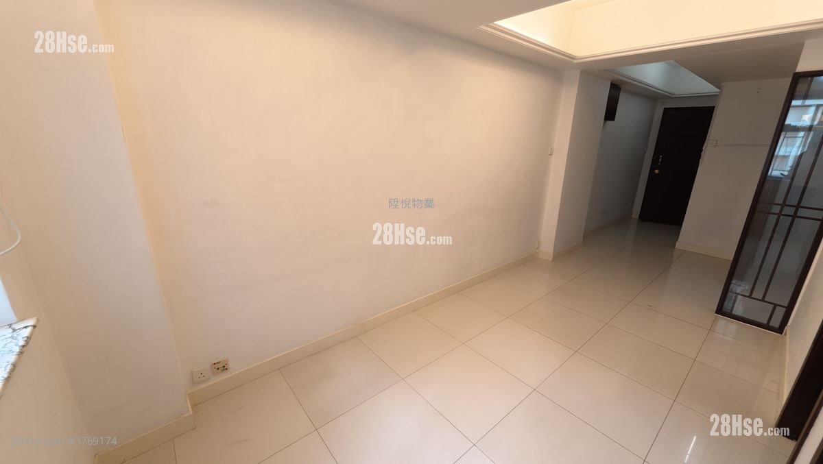 南方大厦 租盘 2 房 , 1 浴室 376 平方尺