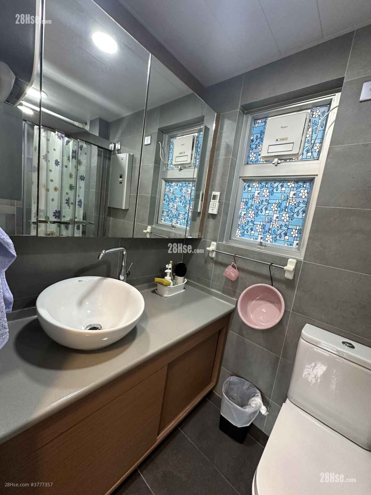 Metro Harbour View Sell 2 Bedrooms , 1 Bathroom 512 ft²