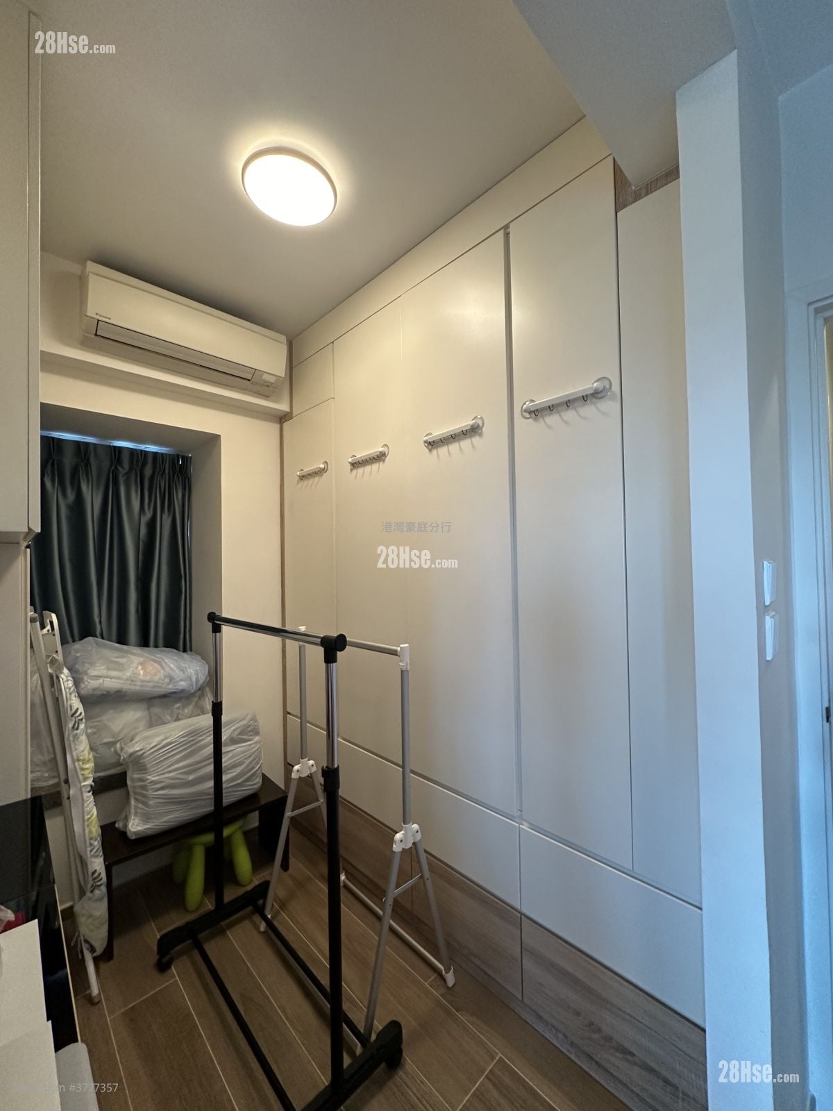 Metro Harbour View Sell 2 Bedrooms , 1 Bathroom 512 ft²