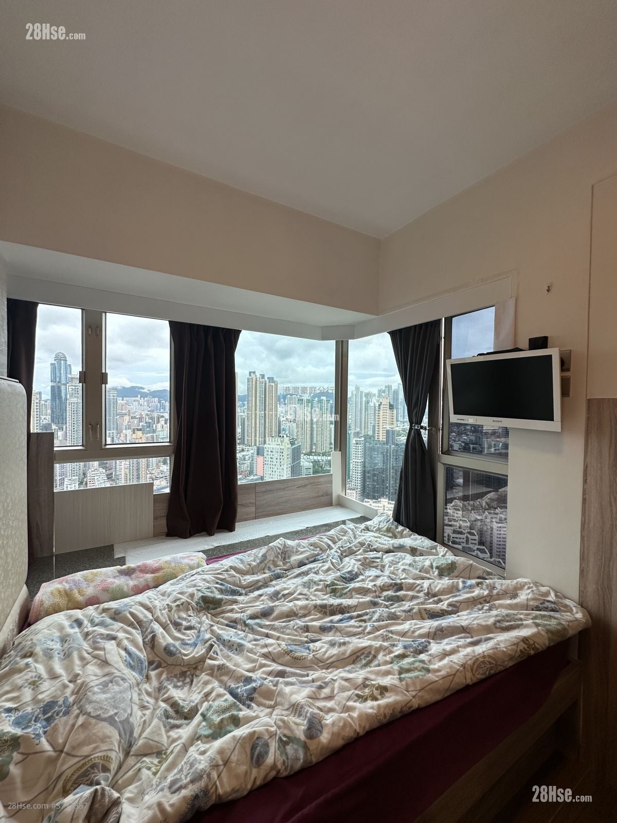 Metro Harbour View Sell 2 Bedrooms , 1 Bathroom 512 ft²