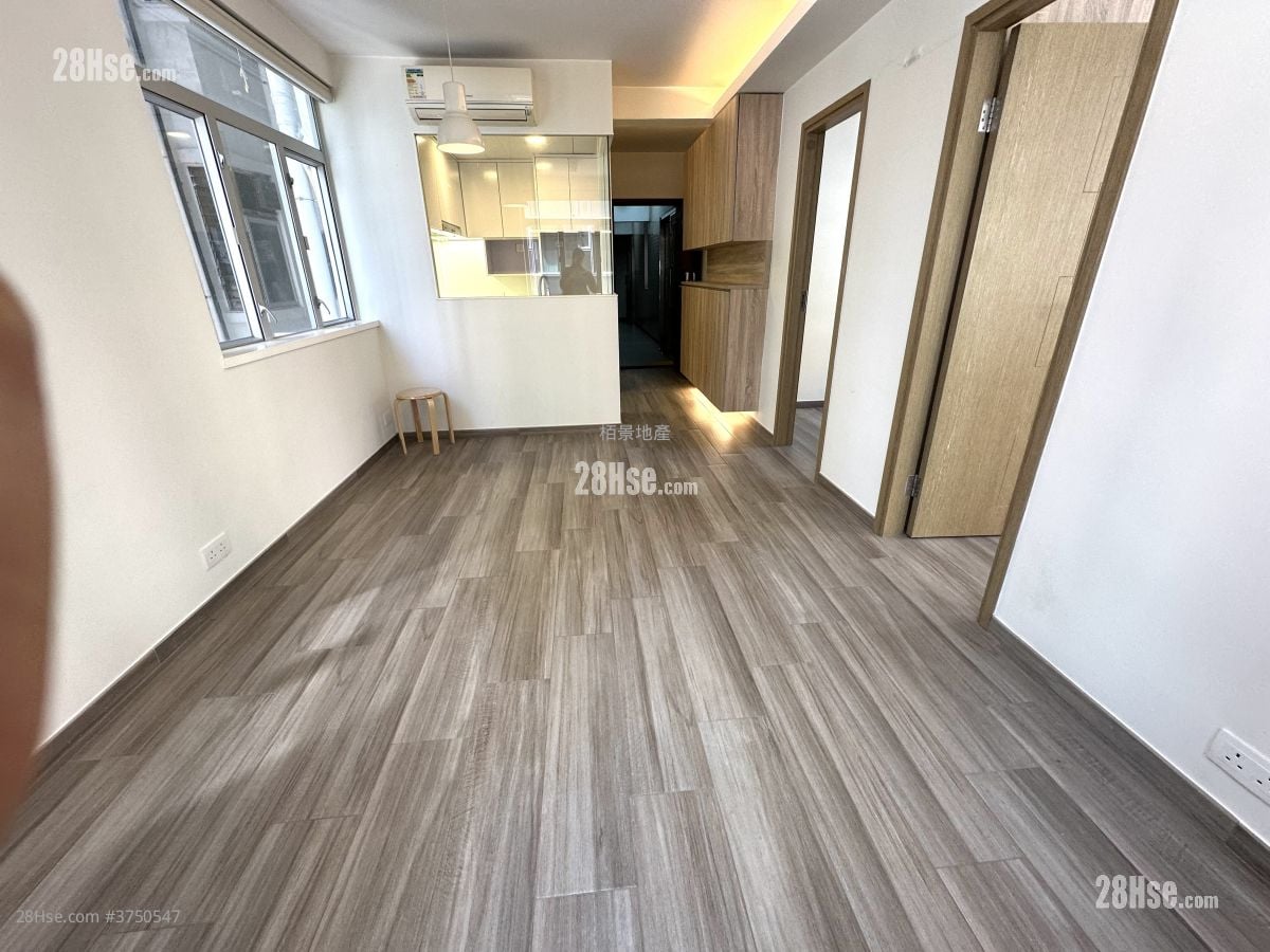 Viking Garden Sell 2 Bedrooms , 1 Bathroom 449 ft²