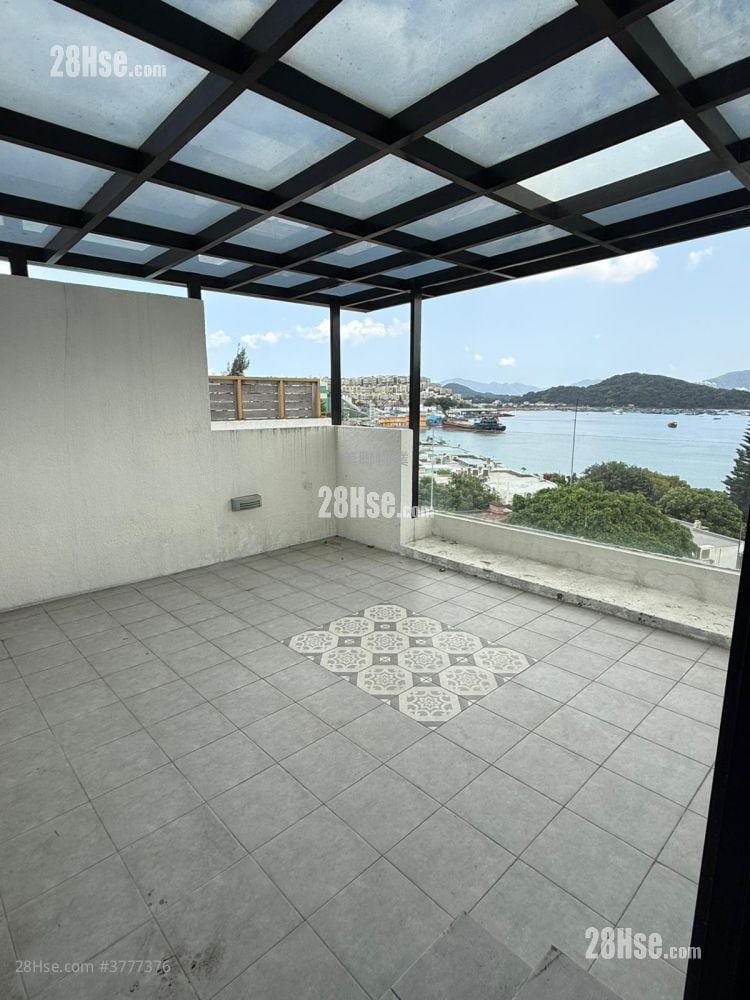 Fortune Garden Sell 3 Bedrooms , 3 Bathrooms 1,090 ft²