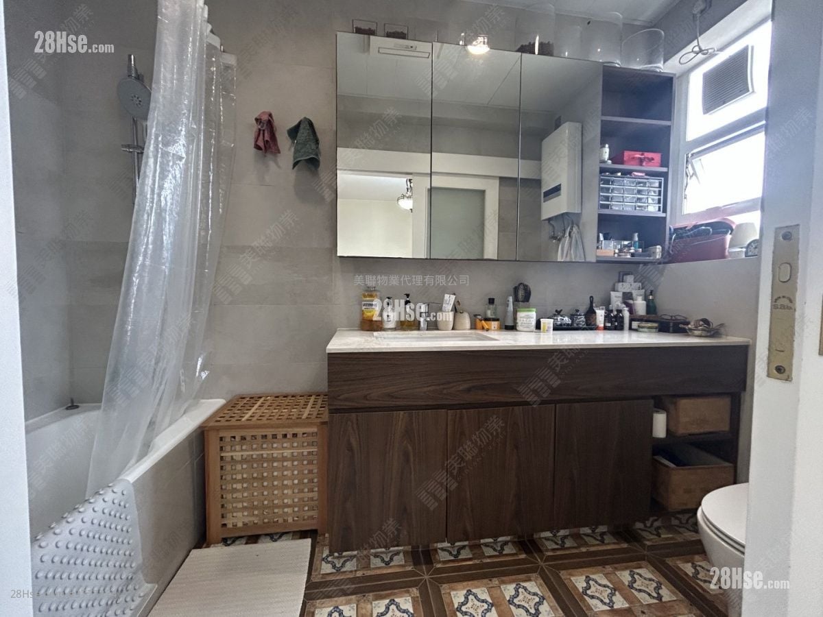 爱华大厦 售盘 3 房 , 2 浴室 1,109 平方尺