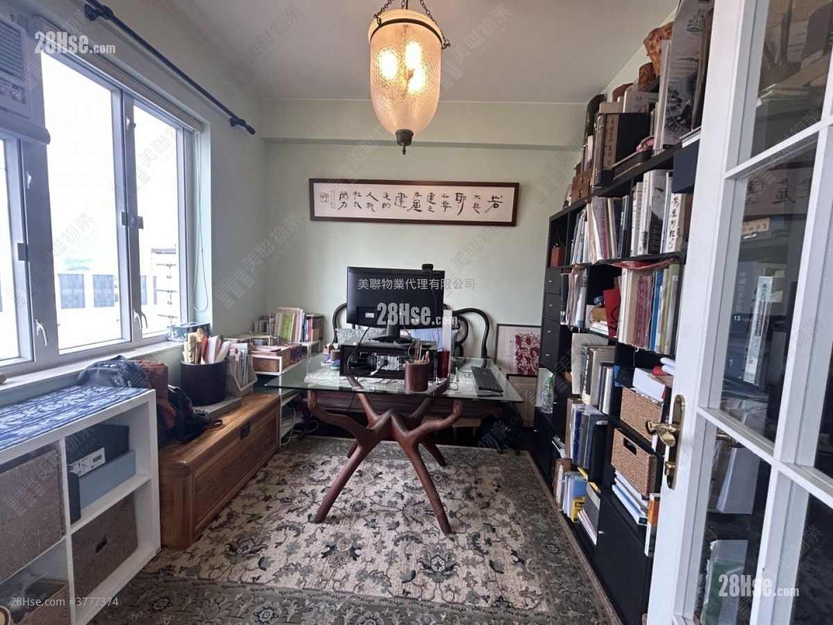 爱华大厦 售盘 3 房 , 2 浴室 1,109 平方尺