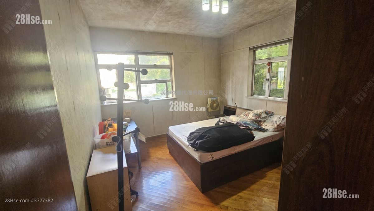 伟伦大厦 售盘 3 房 , 2 浴室 1,302 平方尺