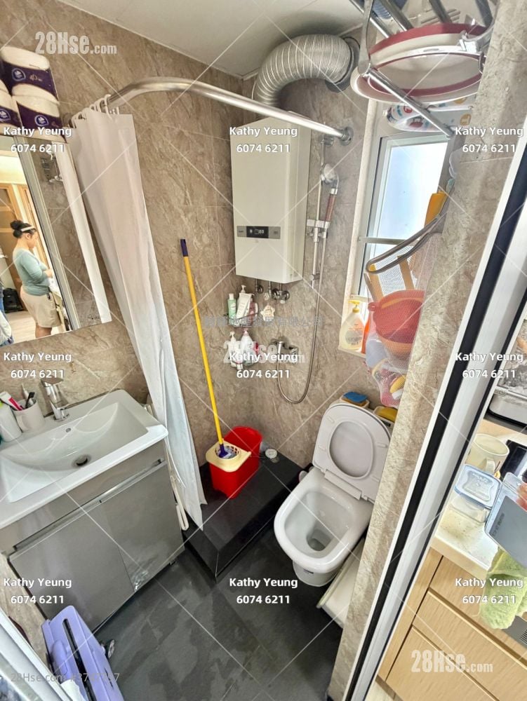 金辉大厦 售盘 2 房 , 1 浴室 302 平方尺