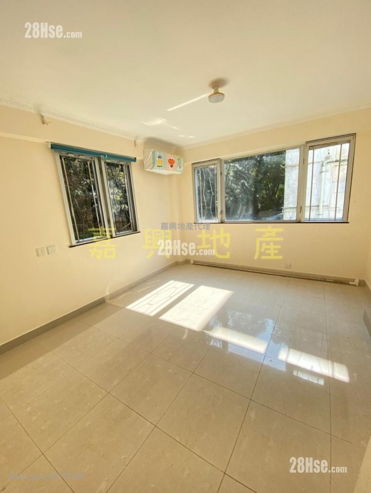 Monte Villa Sell 5+ Bedrooms , 4 Bathrooms