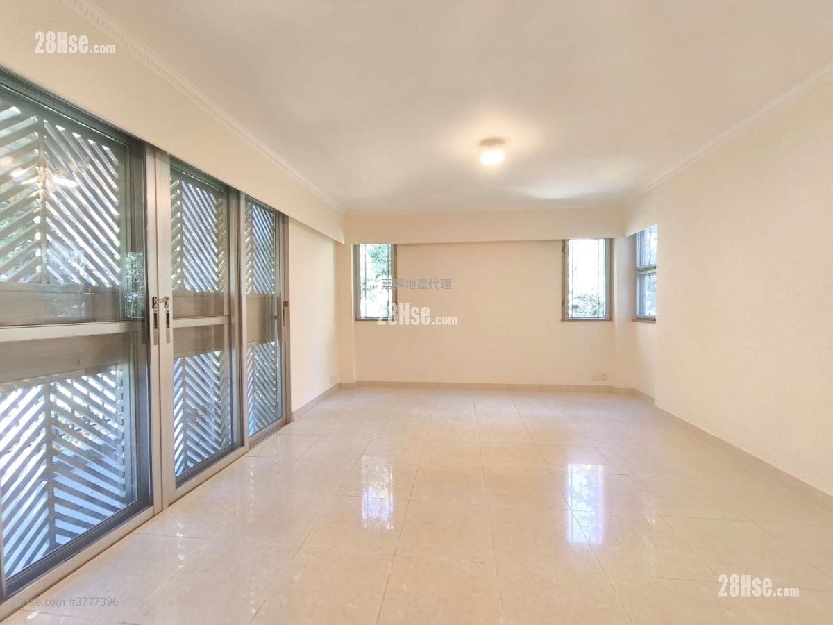 Monte Villa Sell 5+ Bedrooms , 4 Bathrooms