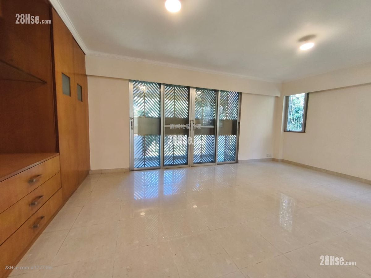 Monte Villa Sell 5+ Bedrooms , 4 Bathrooms