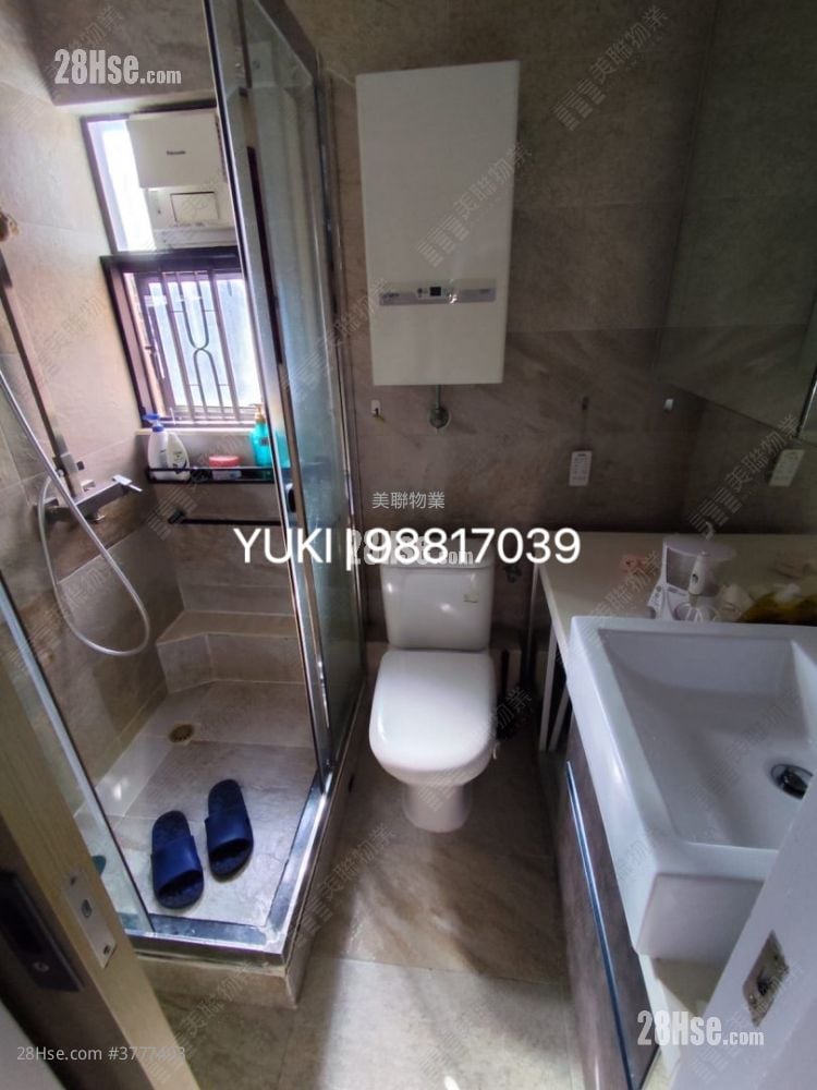 Parc Royale Sell 4 Bedrooms , 3 Bathrooms 942 ft²