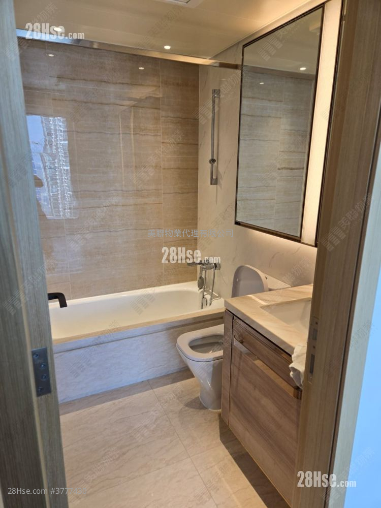 Montara Sell 1 Bedroom 369 ft²