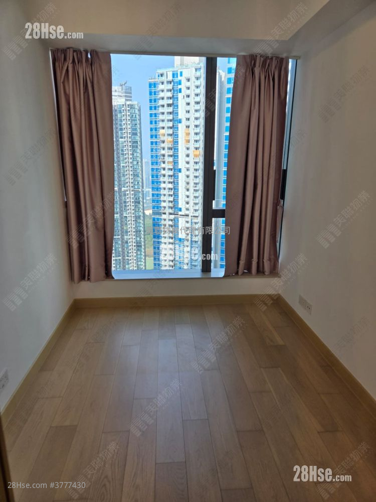 Montara Sell 1 Bedroom 369 ft²