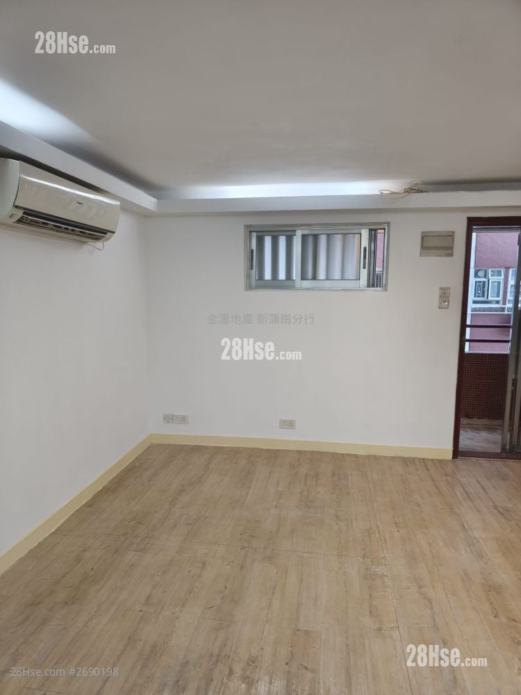 东头(二)邨 售盘 2 房 , 1 浴室 424 平方尺