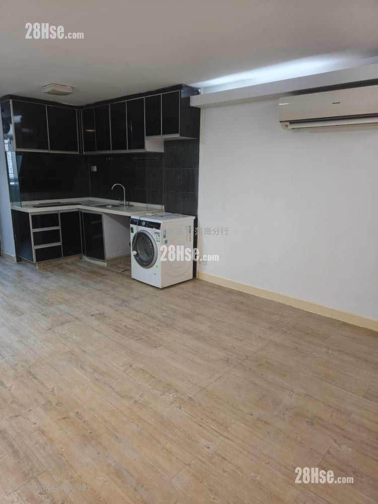 东头(二)邨 售盘 2 房 , 1 浴室 424 平方尺