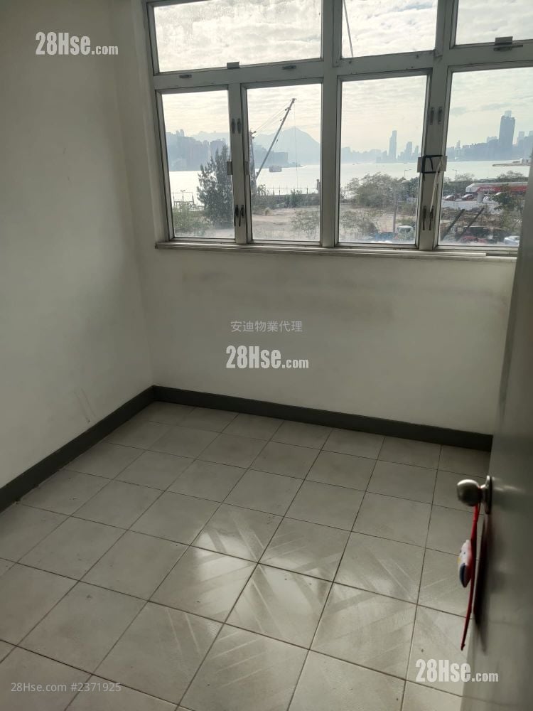 Chinese Mansion Rental 2 Bedrooms 505 ft²