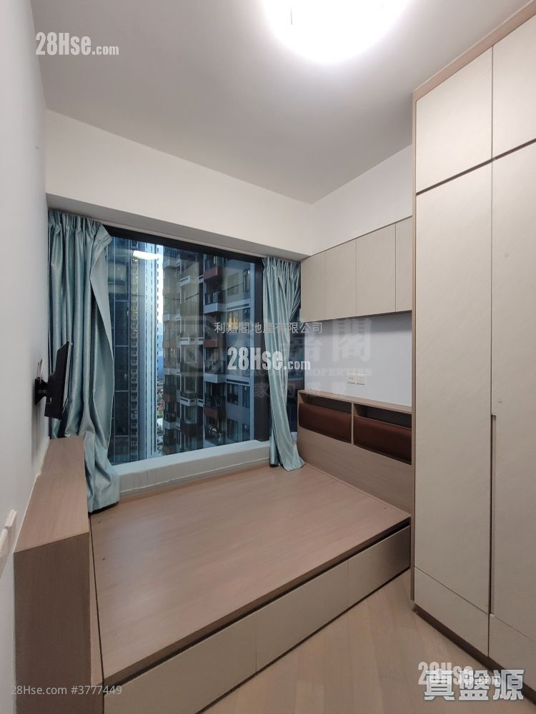 尚珒溋 售盘 2 房 466 平方尺