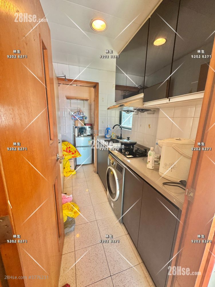 Yau On Court Sell 2 Bedrooms , 1 Bathroom 318 ft²