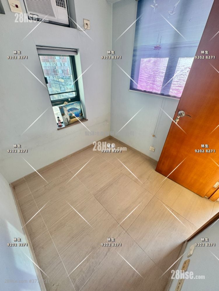 Yau On Court Sell 2 Bedrooms , 1 Bathroom 318 ft²