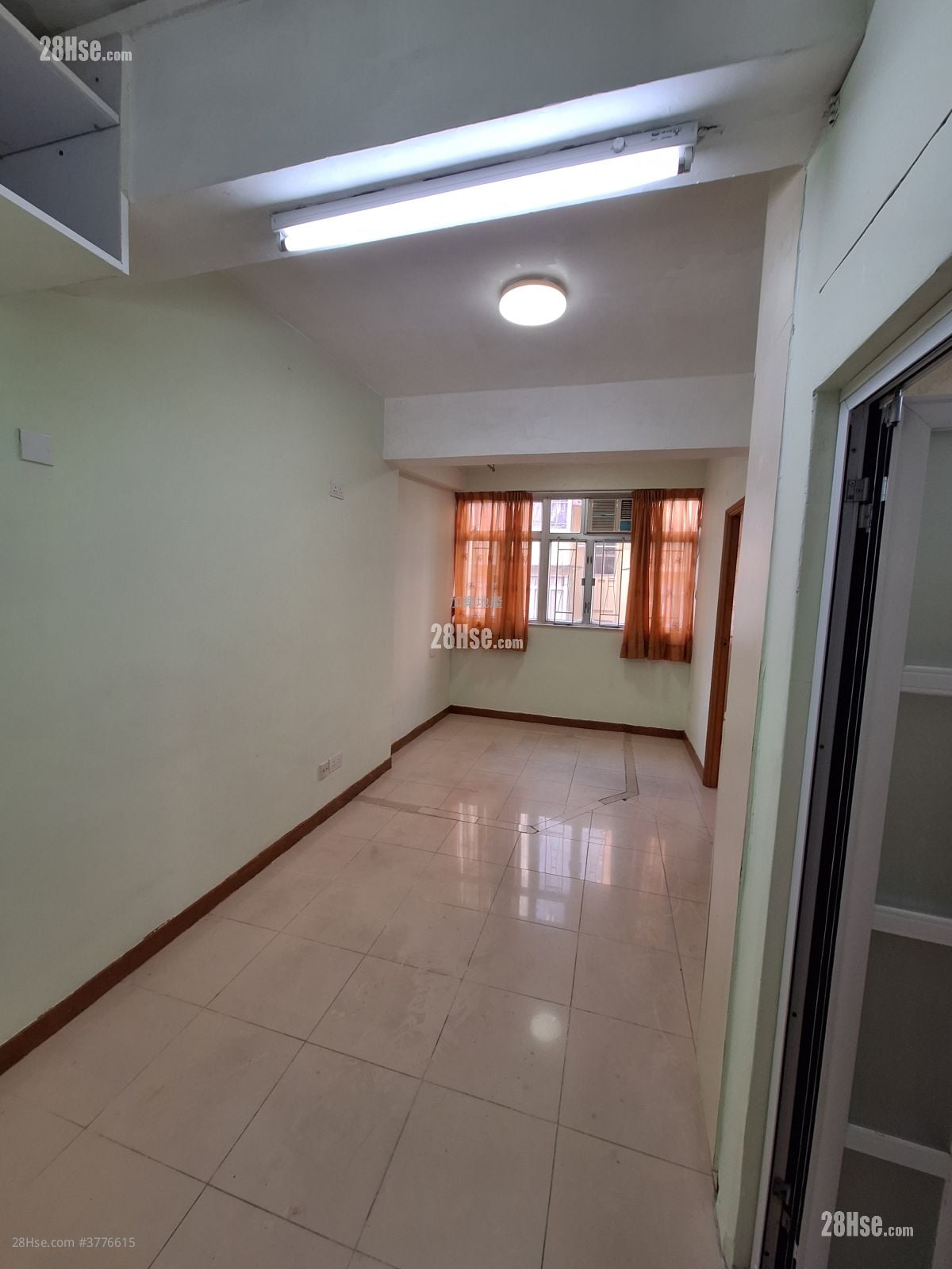 长乐大厦 售盘 2 房 , 1 浴室 302 平方尺