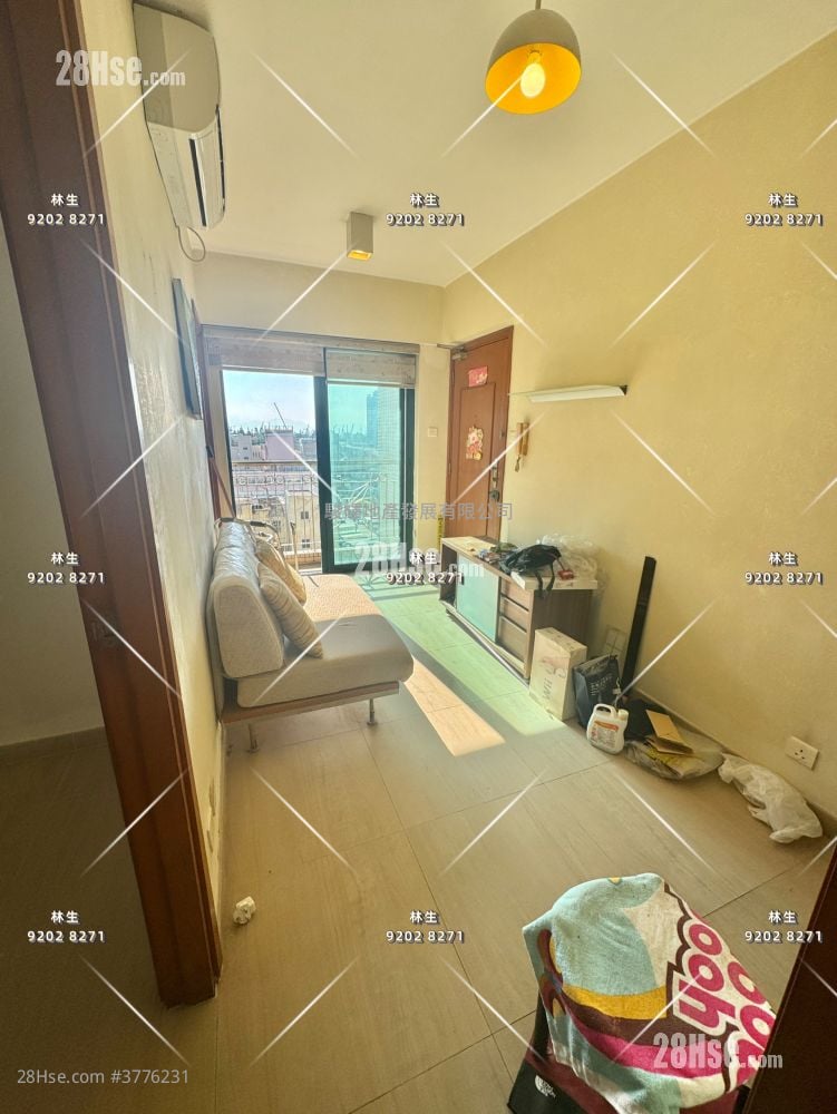 Yau On Court Sell 2 Bedrooms , 1 Bathroom 318 ft²