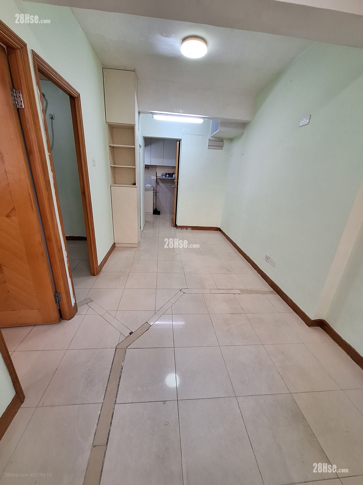 长乐大厦 售盘 2 房 , 1 浴室 302 平方尺