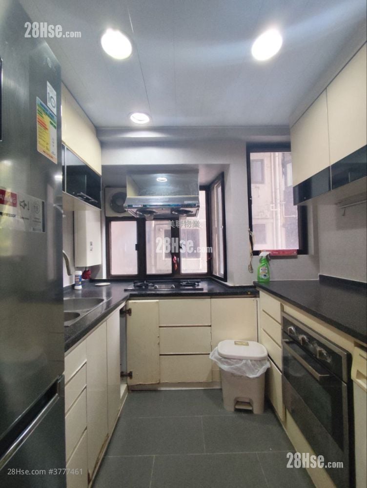 Belair Gardens Sell 3 Bedrooms 670 ft²