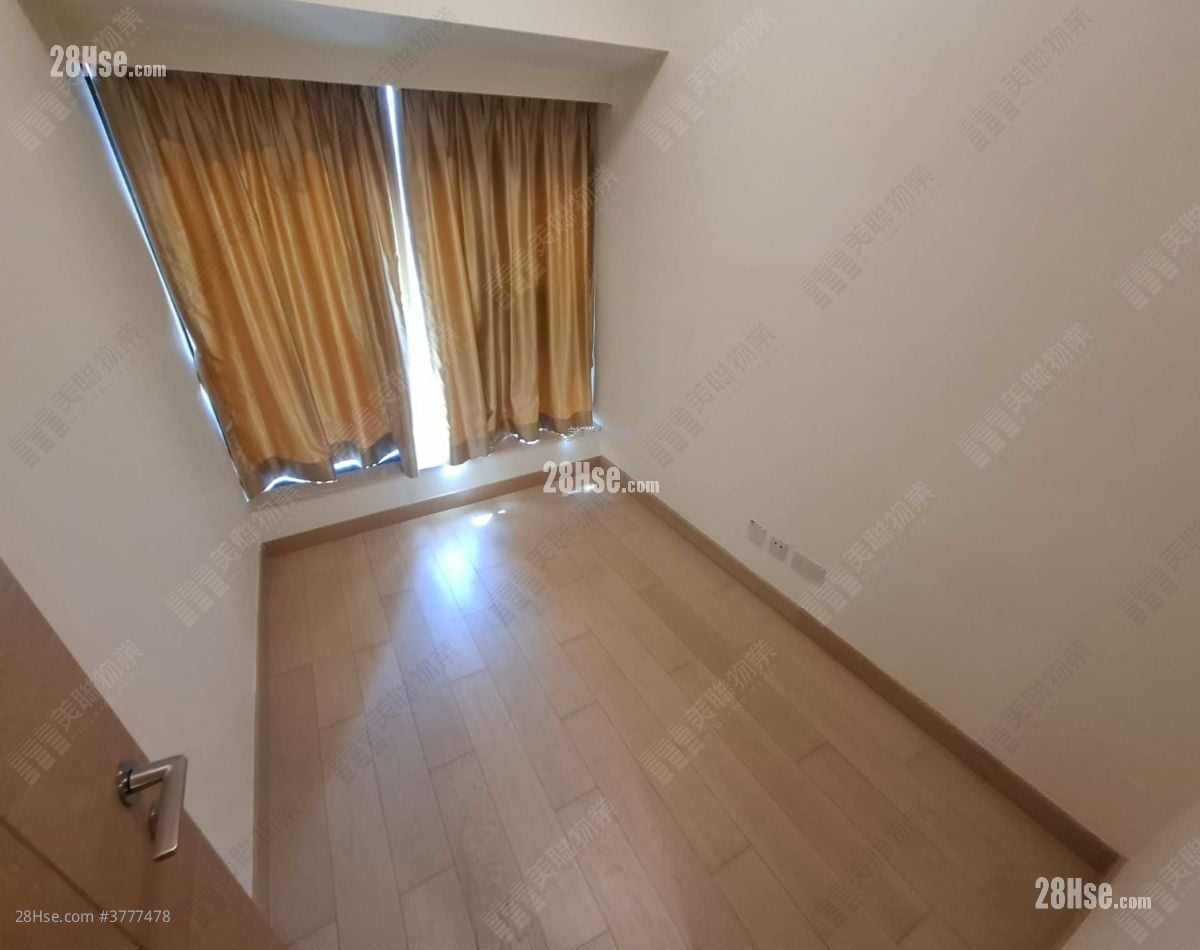 天寰 售盘 3 房 , 2 浴室 886 平方尺