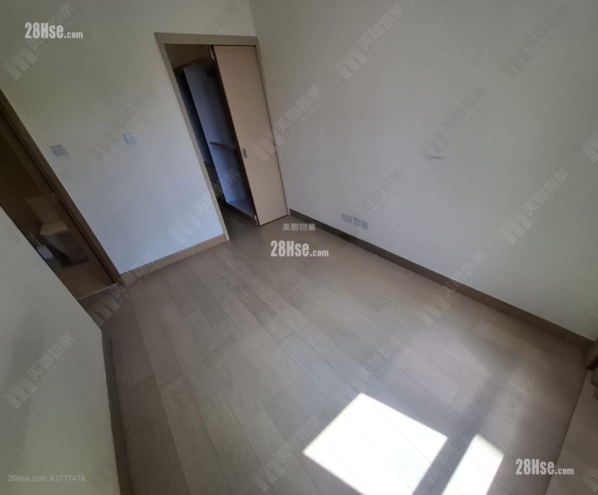 天寰 售盘 3 房 , 2 浴室 886 平方尺