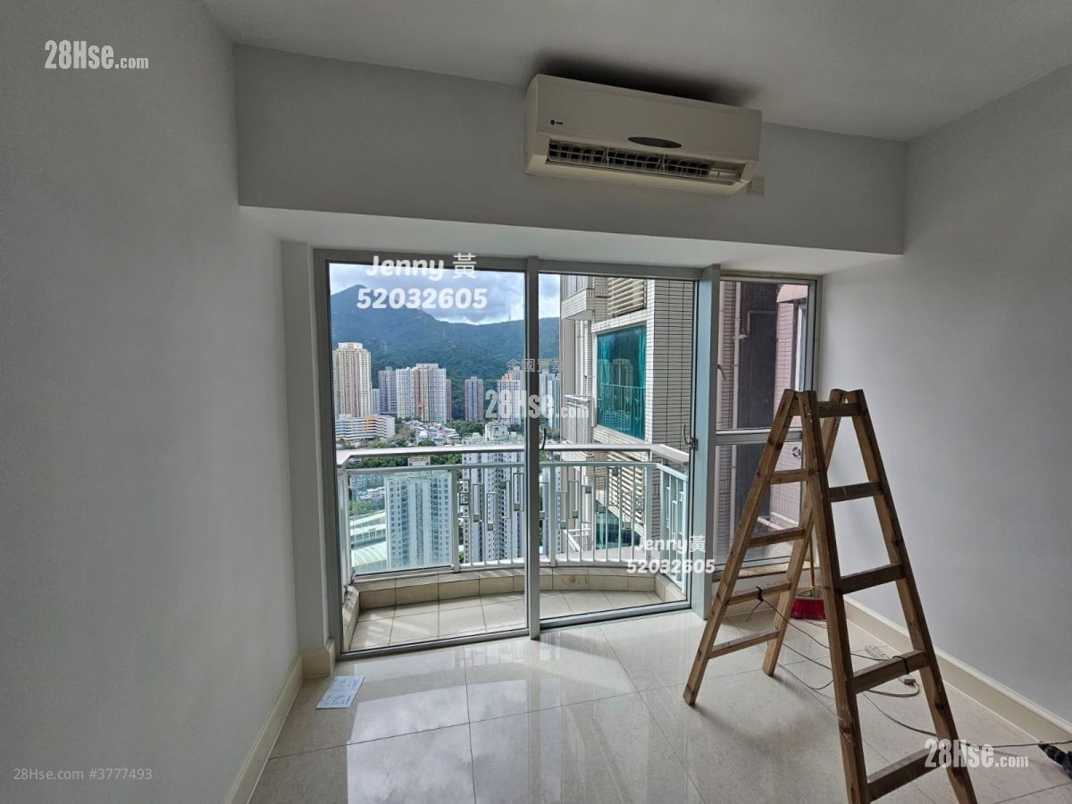 Festival City Sell 3 Bedrooms , 2 Bathrooms 786 ft²