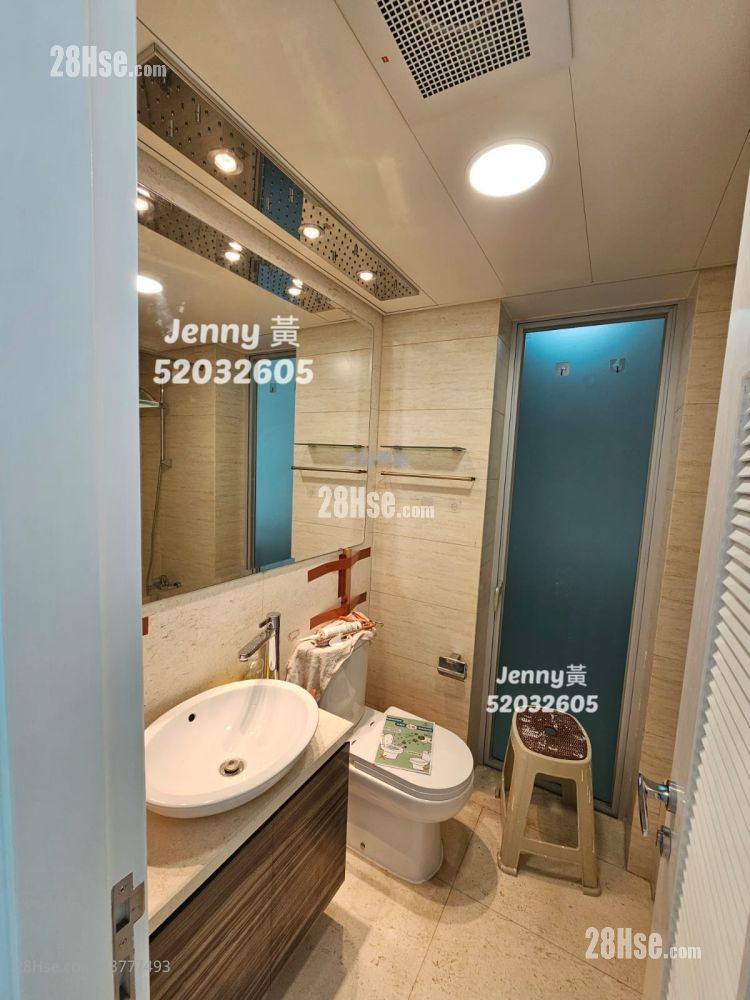 Festival City Sell 3 Bedrooms , 2 Bathrooms 786 ft²