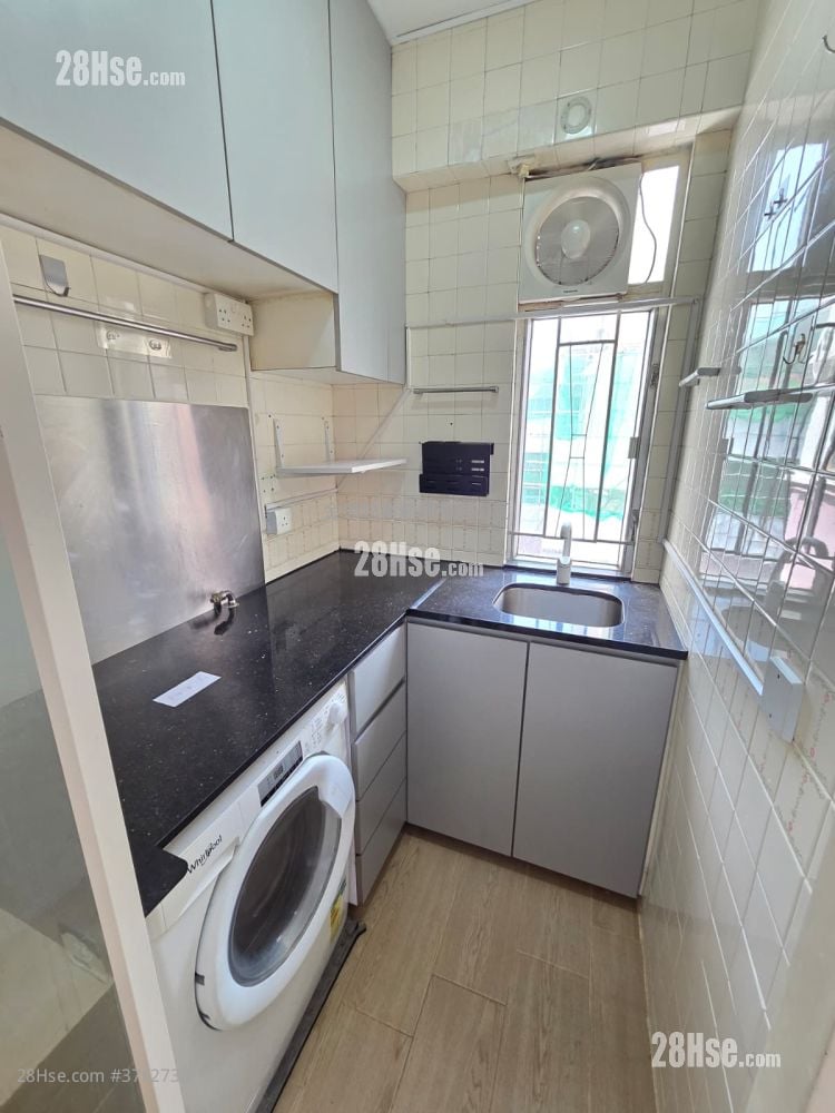 金成大厦 租盘 2 房 , 1 浴室 297 平方尺