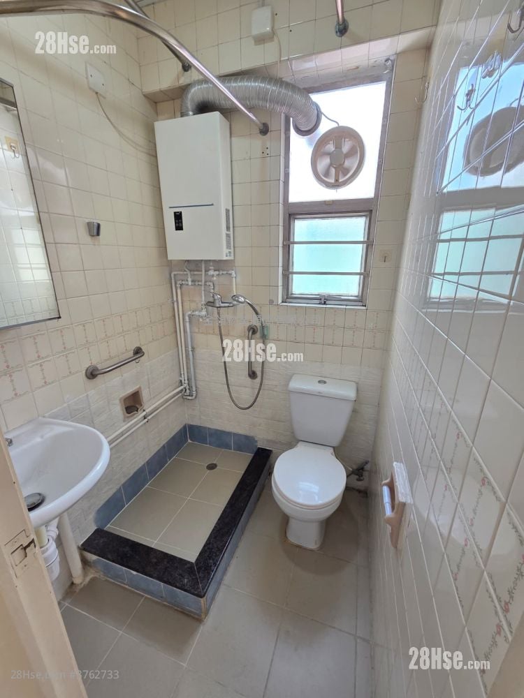 金成大厦 租盘 2 房 , 1 浴室 297 平方尺