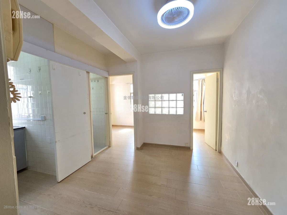 金成大厦 租盘 2 房 , 1 浴室 297 平方尺