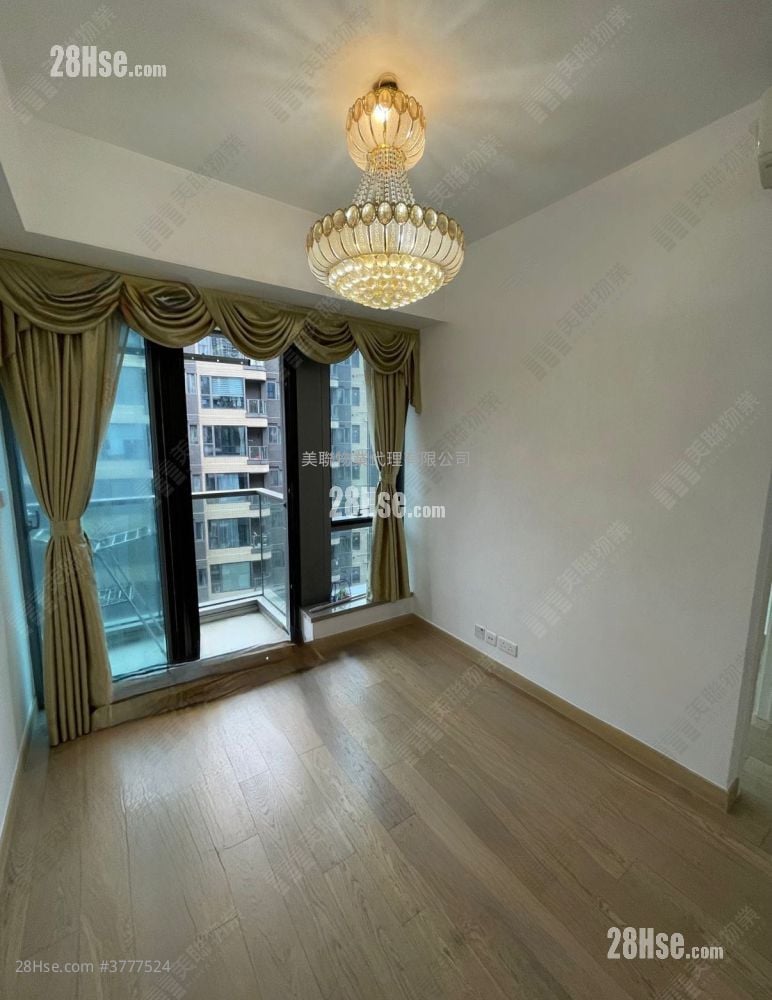 Capri Sell 2 Bedrooms , 1 Bathroom 521 ft²