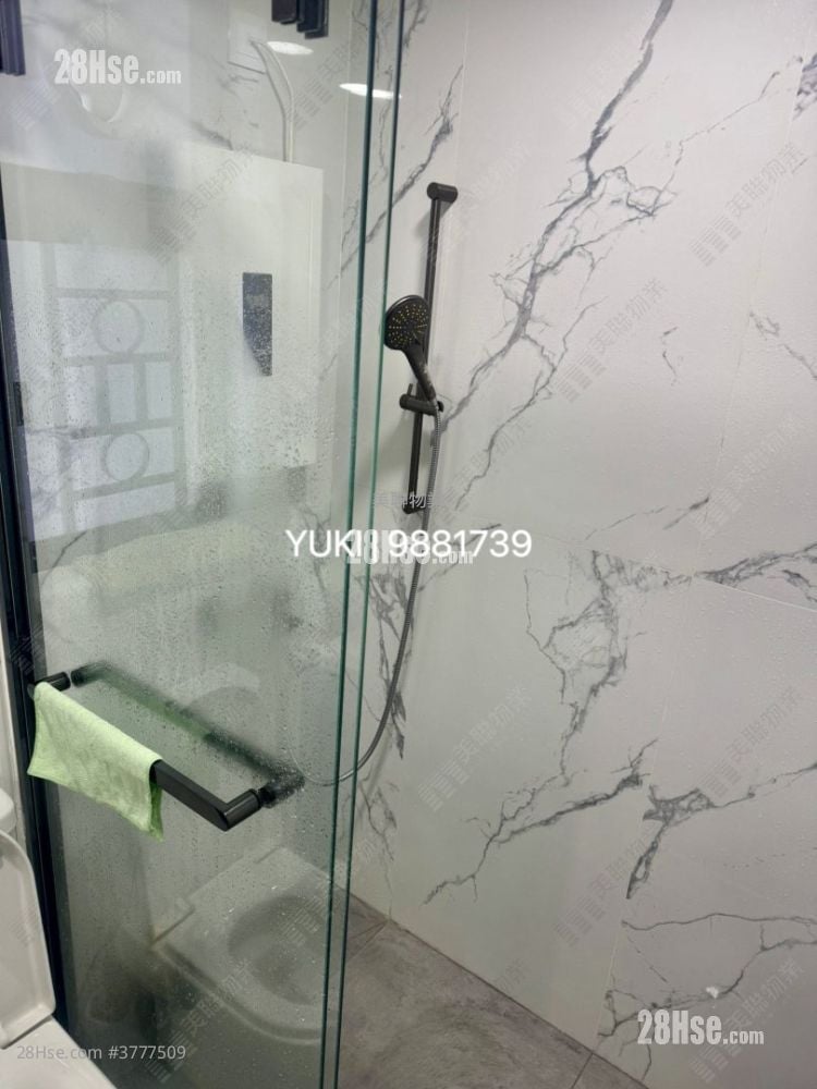 Prima Villa Sell 2 Bedrooms , 1 Bathroom 393 ft²