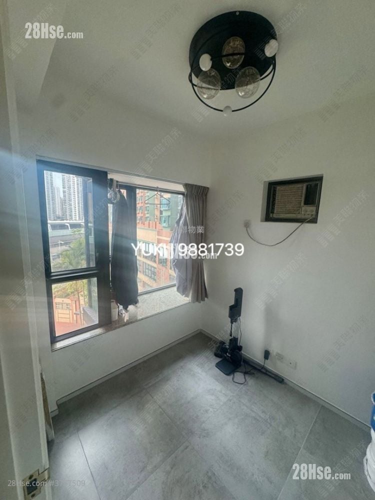 Prima Villa Sell 2 Bedrooms , 1 Bathroom 393 ft²